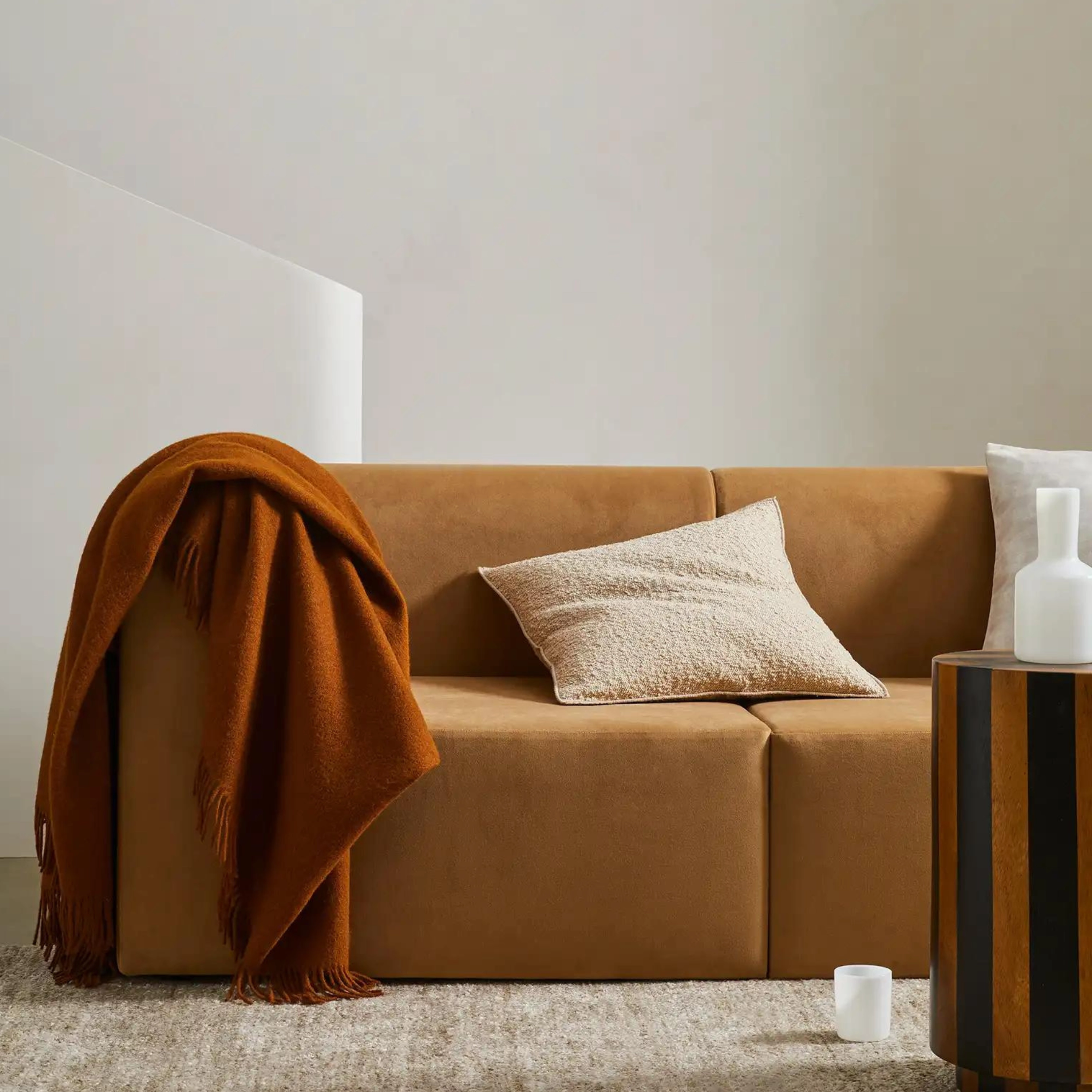 Alberto Cushion - Nougat