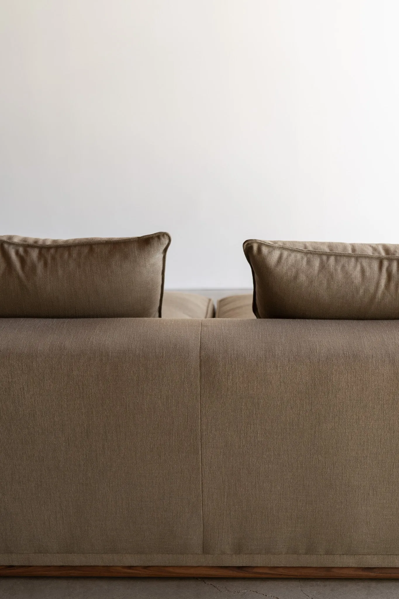 Blake Sofa Sectional | STOCK