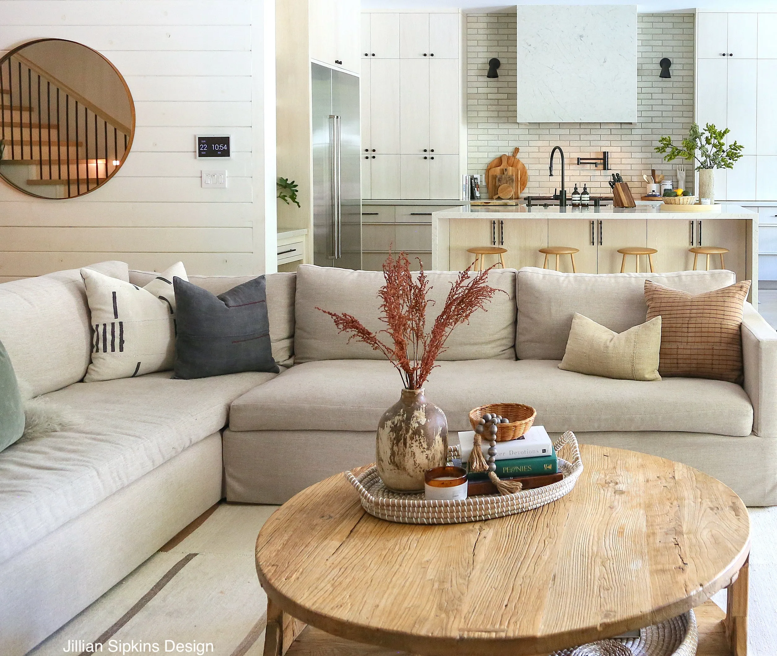 Evelyn Sofa Collection