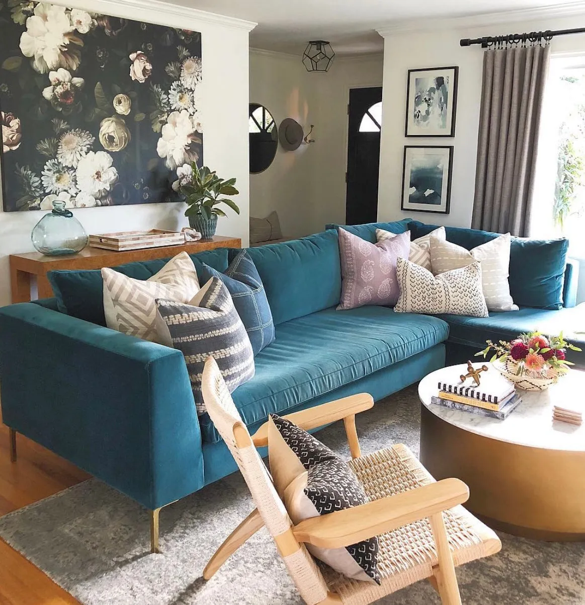 Larchmont Sectional Sofa