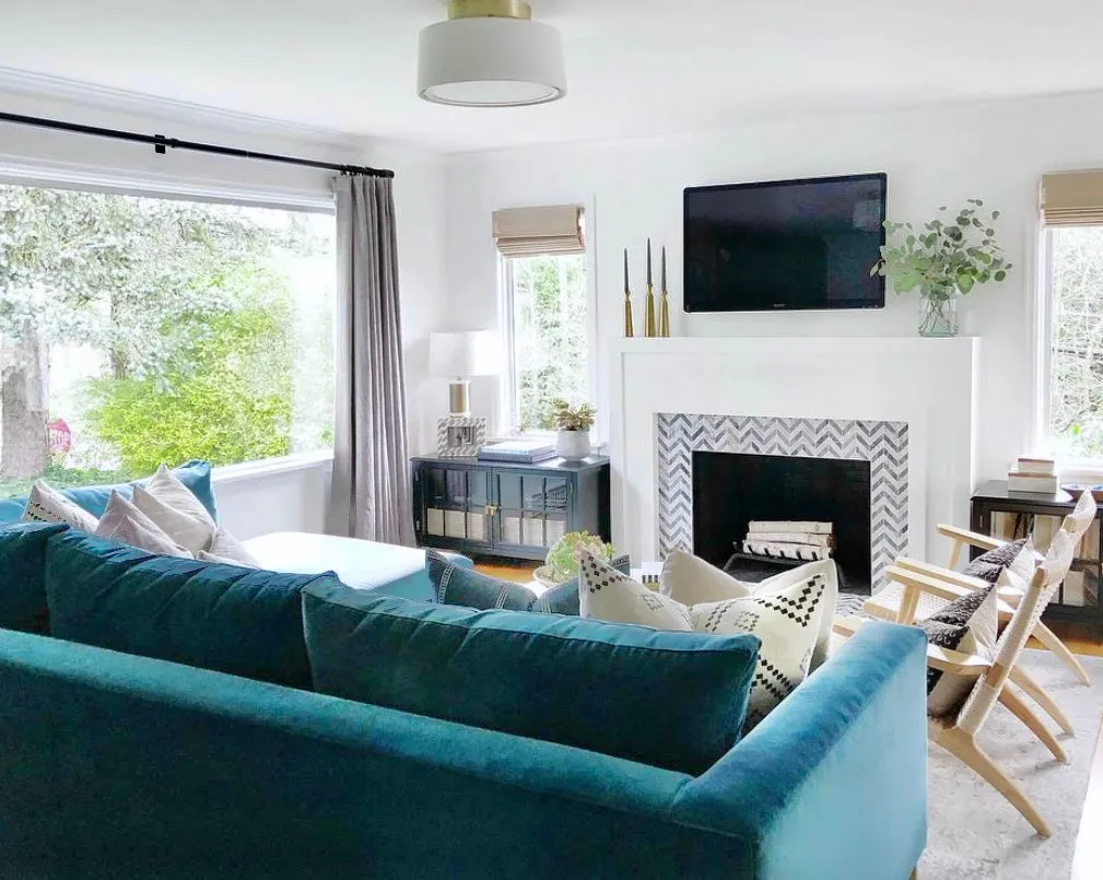 Larchmont Sectional Sofa